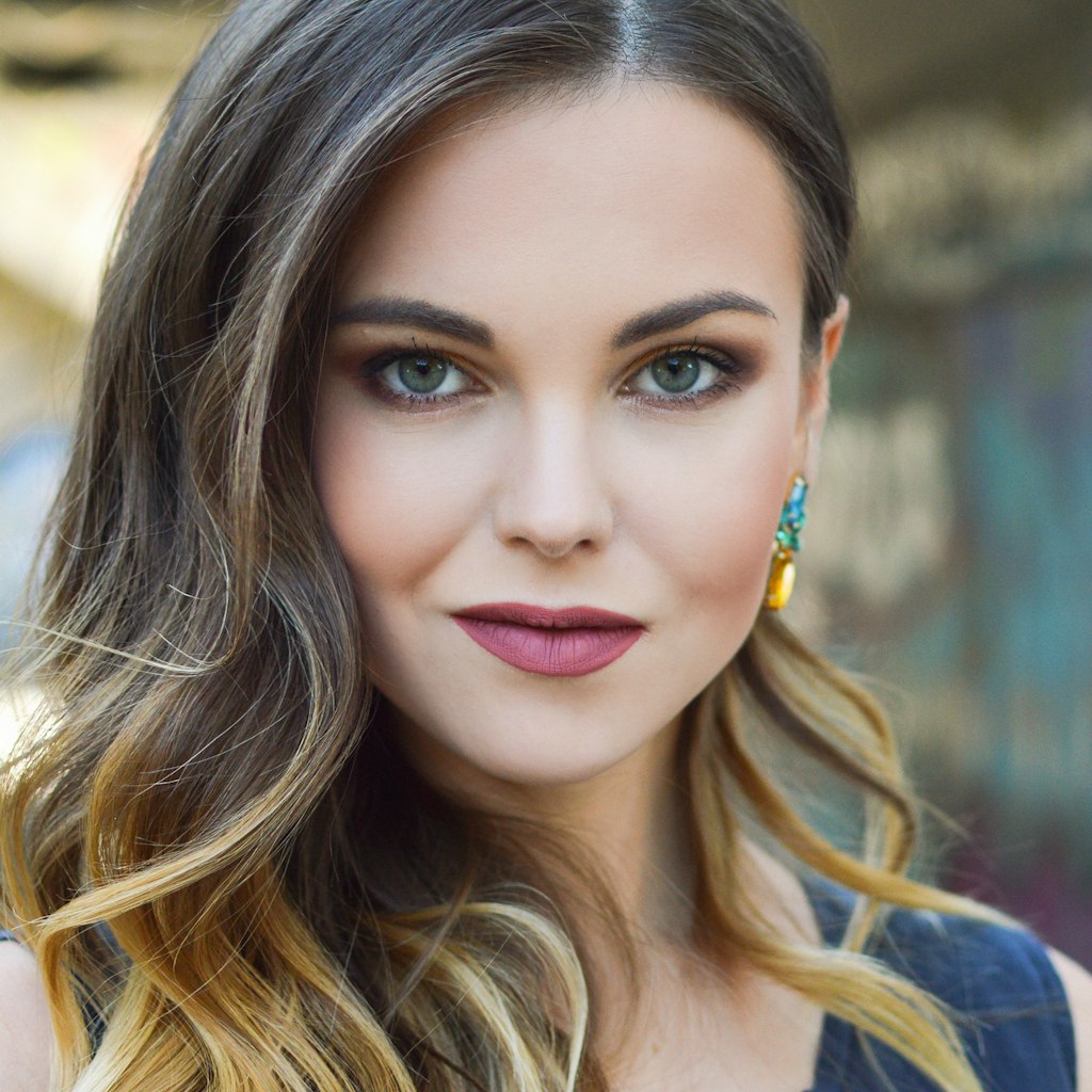 Sarah L. portrait